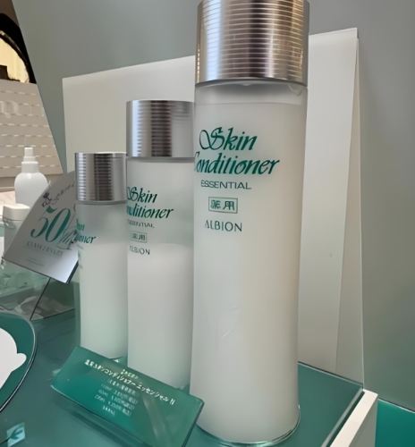 naturie薏仁化妝水